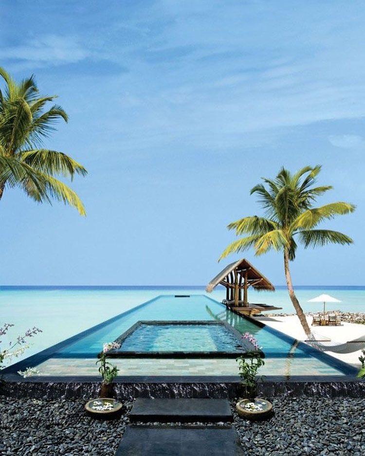 he Reethi Rah Resort, Maldives by One&amp;Only@bookofdestinations