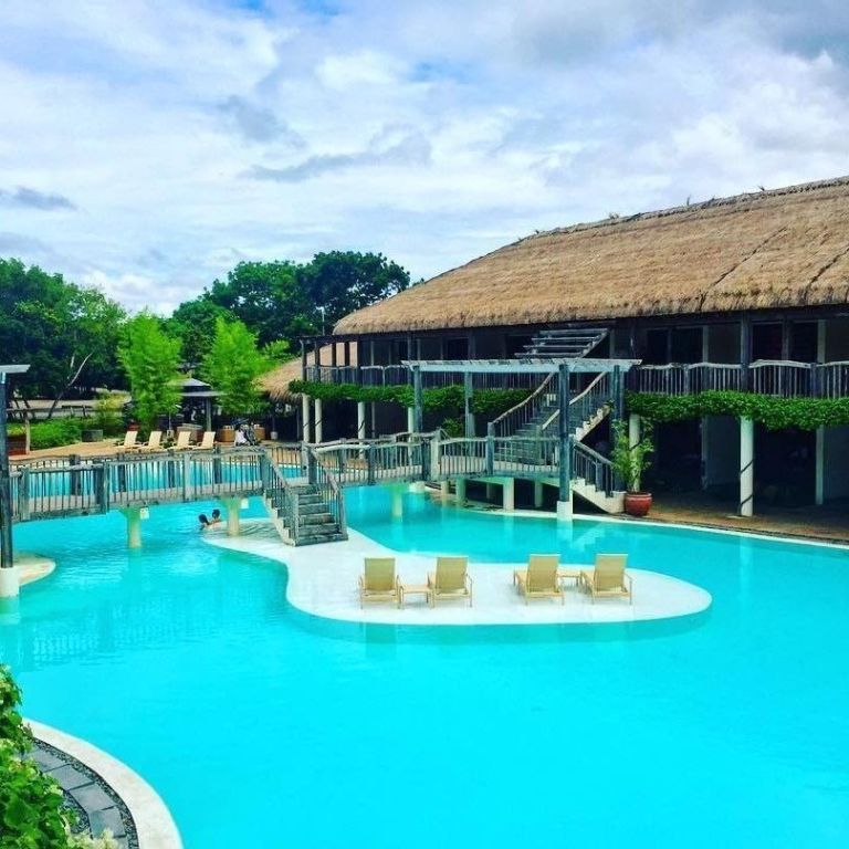 BlueWater Panglao Resorts, Bohol, Philippines Photo by @thefriagier