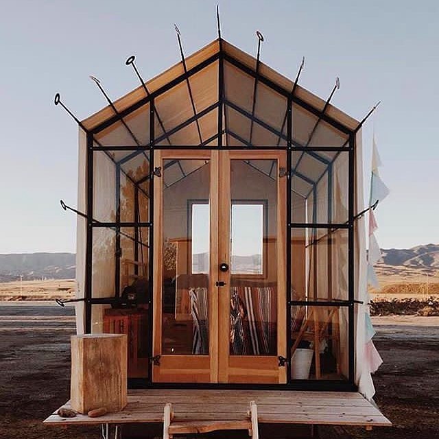 Gabel Hut by Shelton Huts located in New Cuyama, California. Photo by @li.nnaea