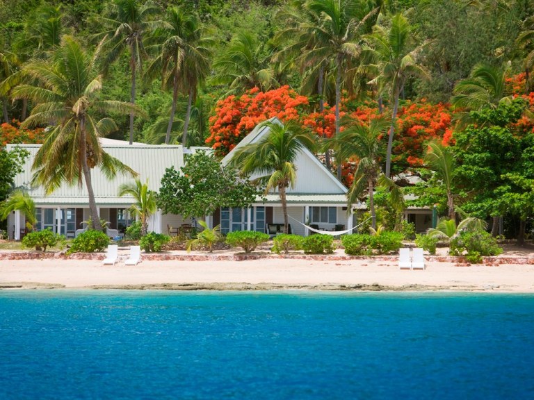 Exterior-MaloloIslandFiji-Fiji-CRHotel