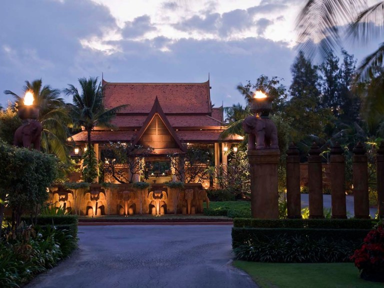 Exterior2-AnantaraHuaHinResort-Thailand-CRHotel