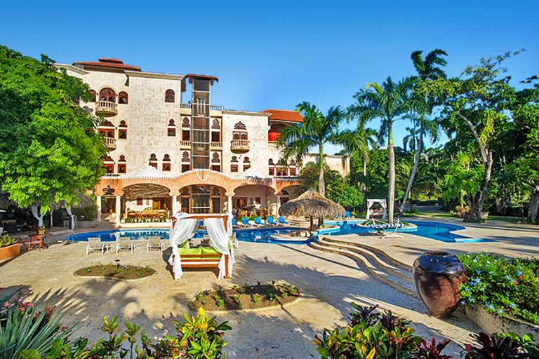 DominicanRepublic_ThePalace_-05