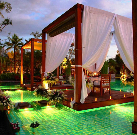 30429521_10215316627206256_334390640_n