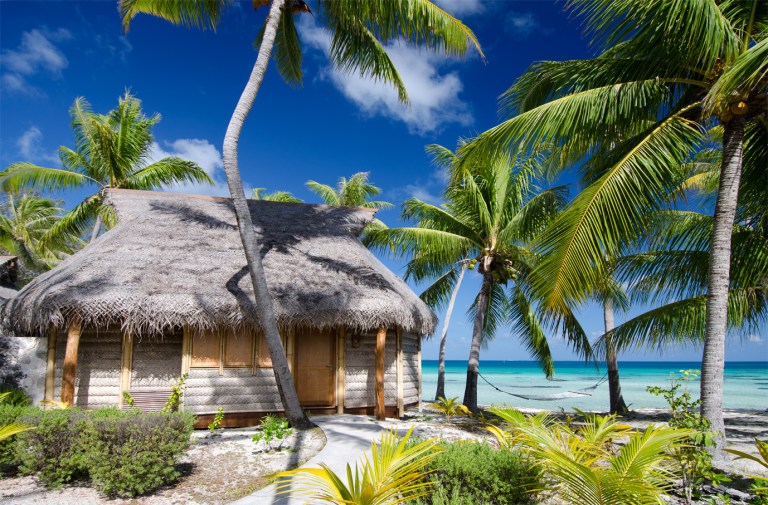 1.tikehau_pearl_beach_resort_beach_bungalow